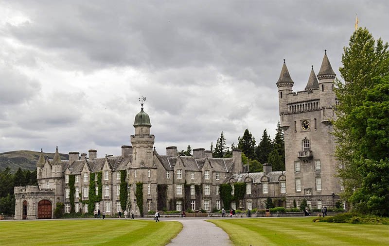 balmoral castle in aberdeen