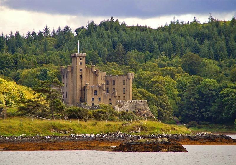 must visit castles in scotland dunvegan